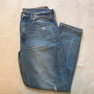 American Eagle Mom Jeans